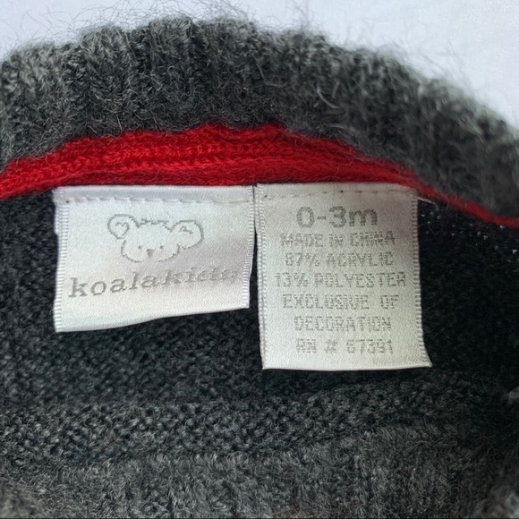 3/$10 - Boy’s Sweater - Picture 4 of 4